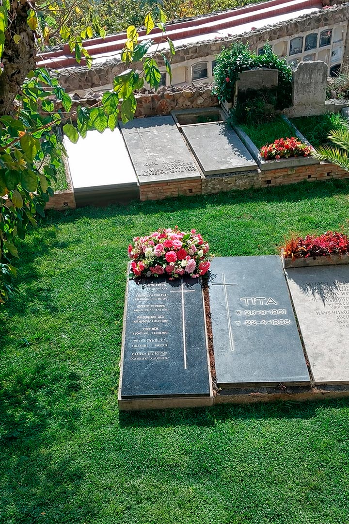 Arte Funerario Tumba Suelo Monjuitch Arte Funerario Tumba Suelo Monjuitch